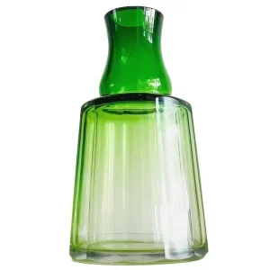 Antiek Baccarat vaasje groen facet geslepen kristal Art deco 1930’s