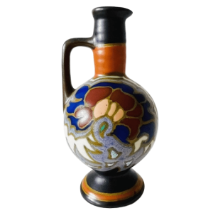 Art nouveau miniatuur kannetje Anger 908L Gouda Plateel Zuid Holland 1920’s