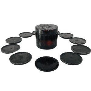 Japans antiek lakdoosje met 12 onderzetters gegraveerd 1920’s