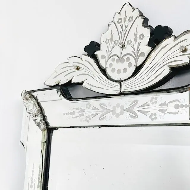 Antieke Venetiaanse spiegel geëtst spiegelglas bloemen spiegel 1900’s - Afbeelding 6