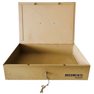 Vintage documentenkluis industriële stalen doos geldkist staal beige geld box met hendel en sleutel 1980’s